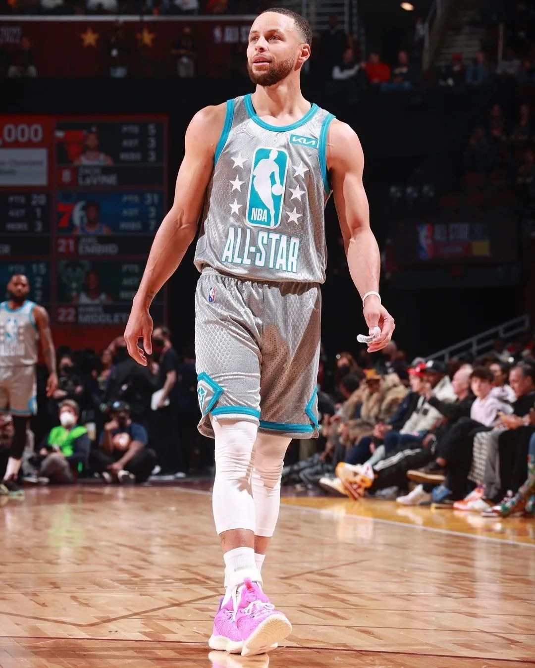 独立报：热刺新引援目标是阿克利乌什、迪布林、尼科-帕斯等