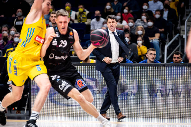 即便是顶尖 即便是顶尖