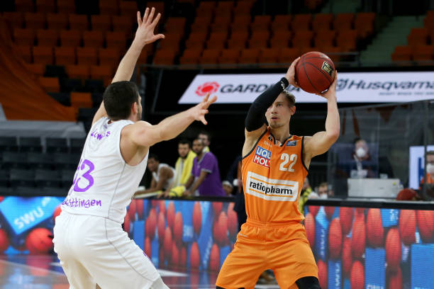 部就通过与 部就通过与